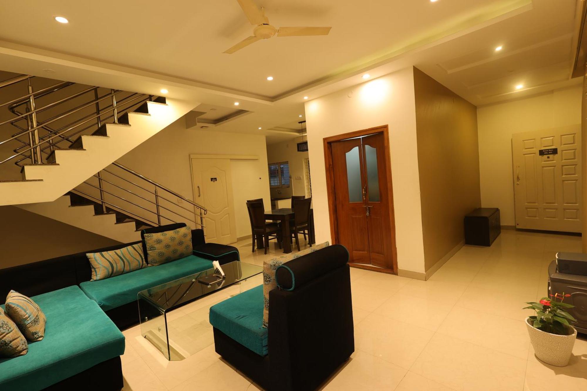 Arcade Inn Suites Bangalore Buitenkant foto