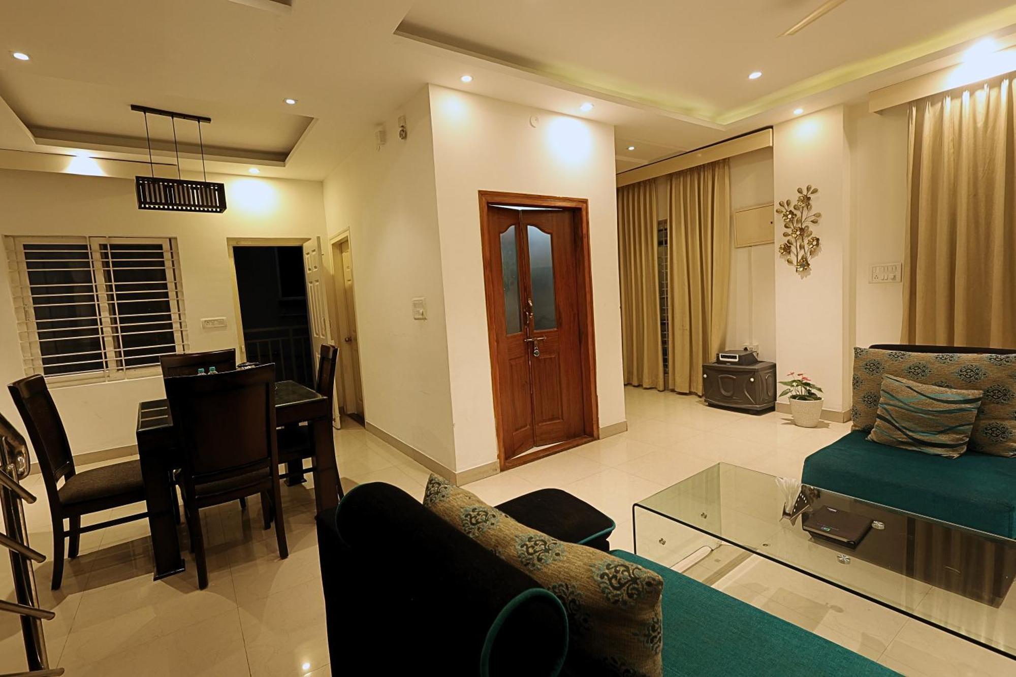 Arcade Inn Suites Bangalore Buitenkant foto